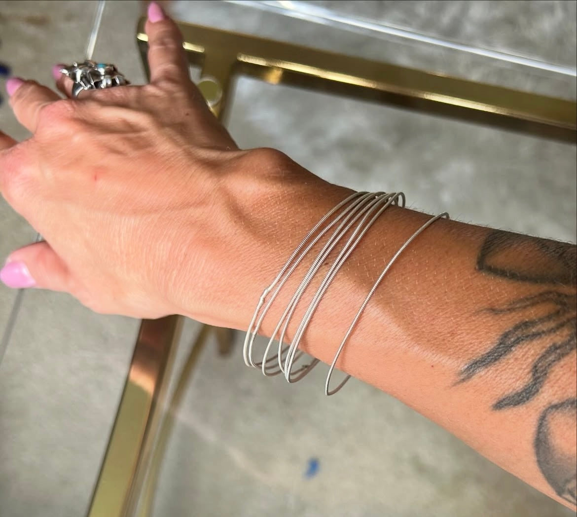 “Guitar String” Bangle