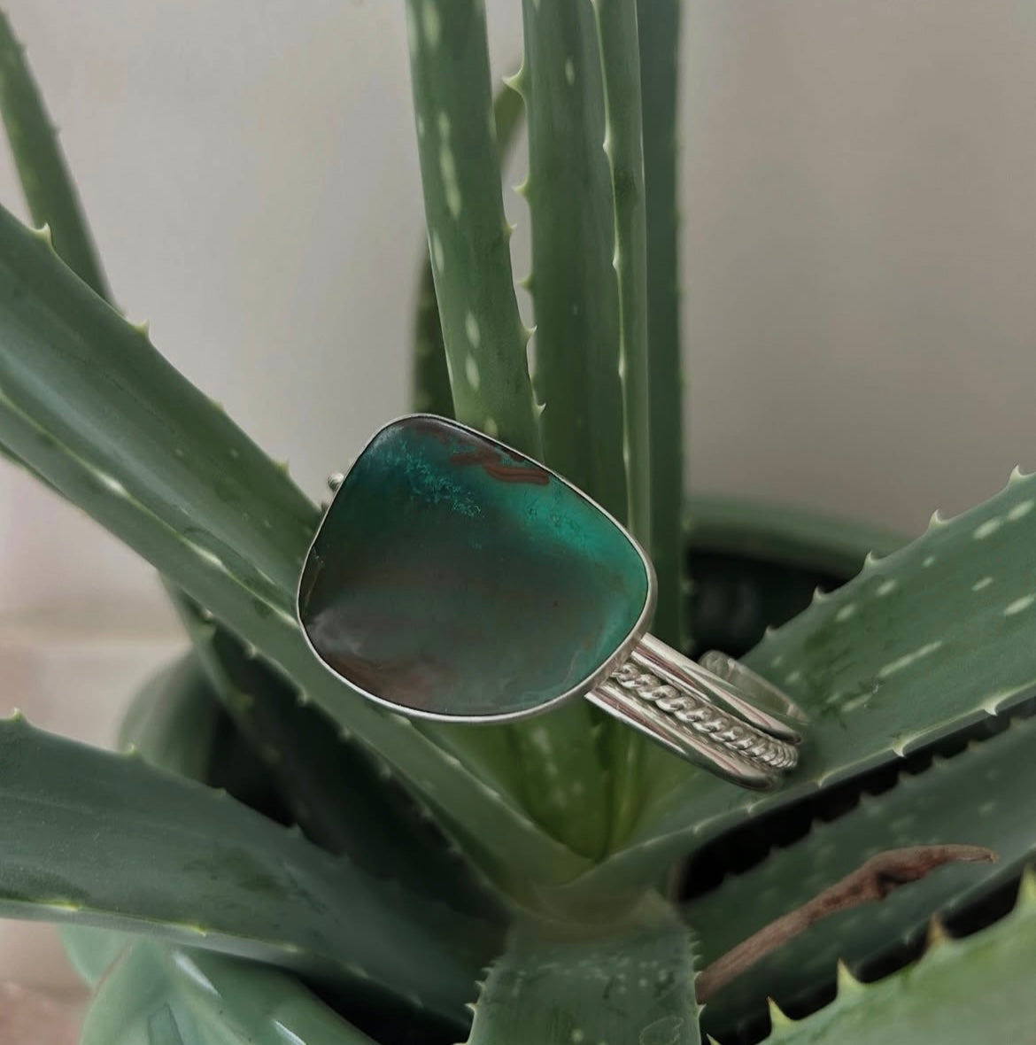 Gem Silica Cuff
